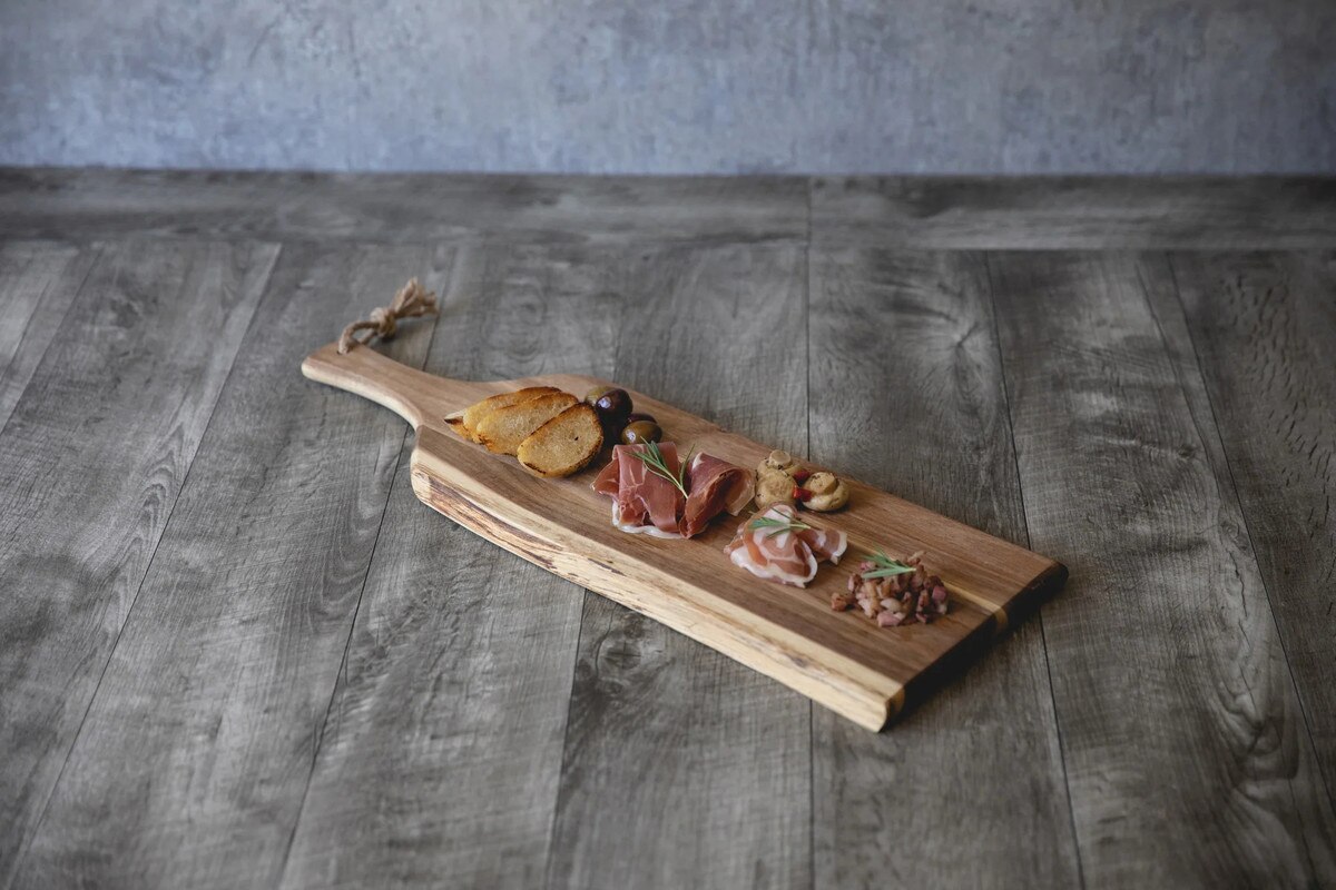 Artisan 24" Acacia Charcuterie Boar